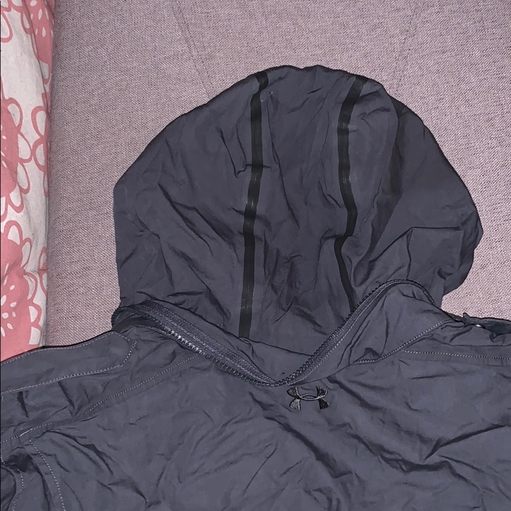 Under Armour jacket - Picture 5 of 8